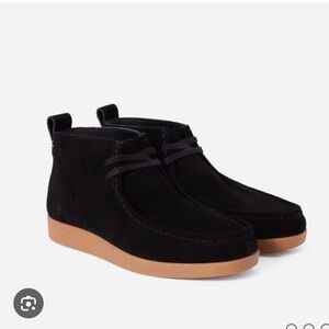 Everlane Black Suede Chukka Boots